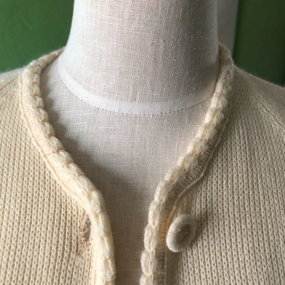 Vintage Sweater - Picture 7 of 7